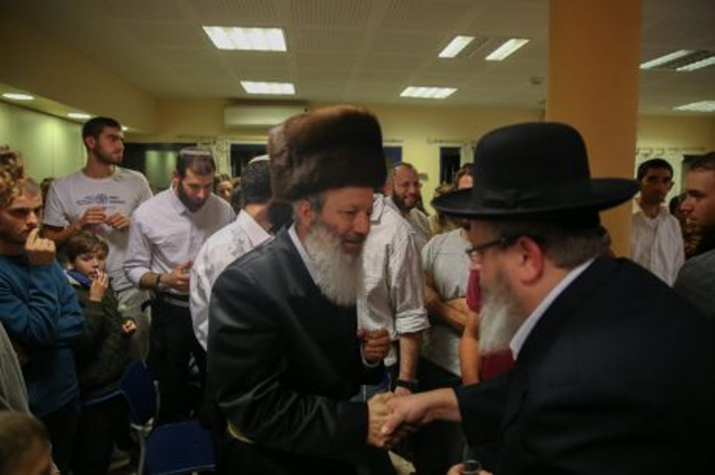 מרהיב: תיעוד מהטיש של האדמ"ור הציוני
