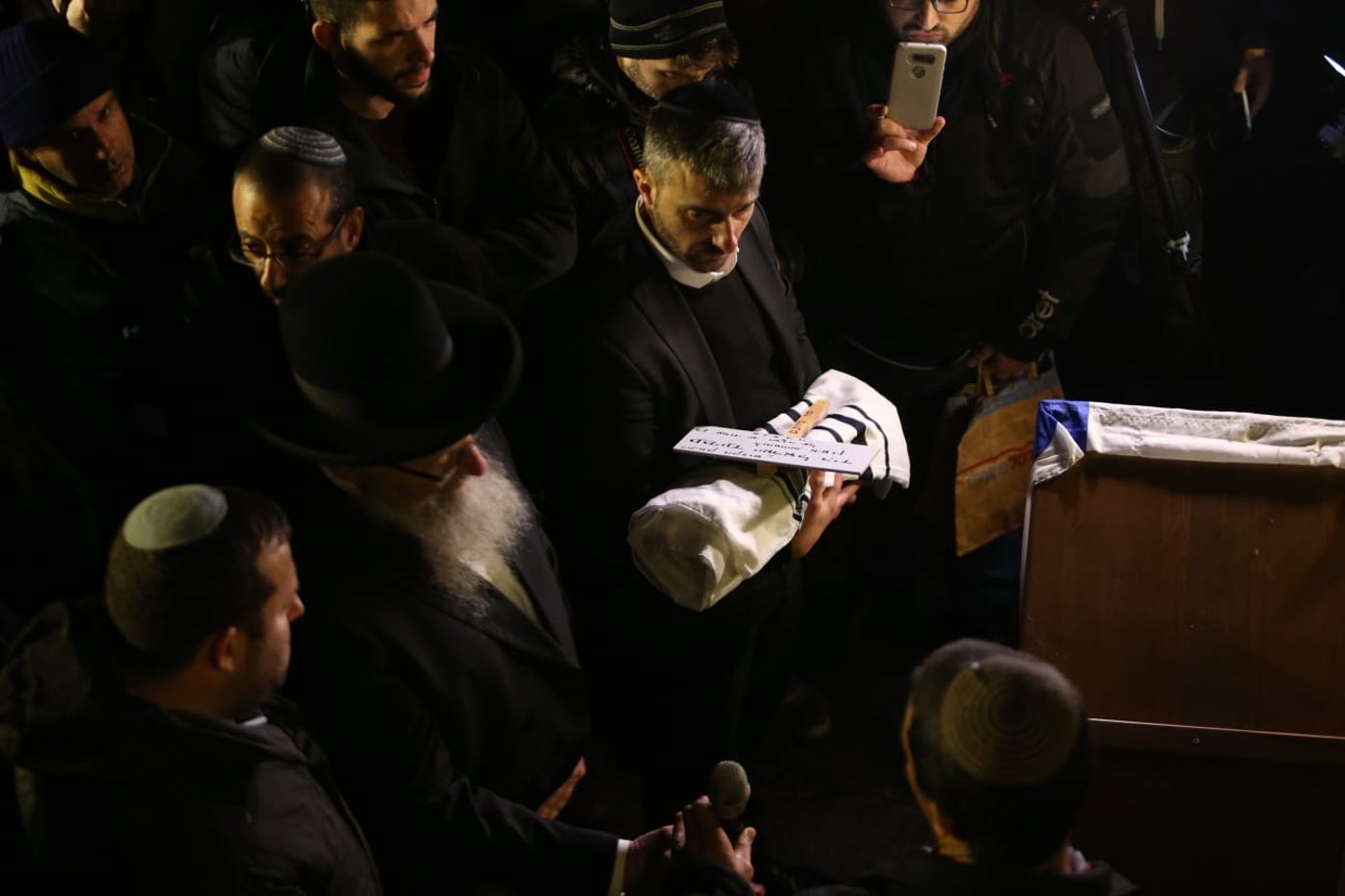 החשבון האלוקי בהלווית עמיעד ישראל איש- רן