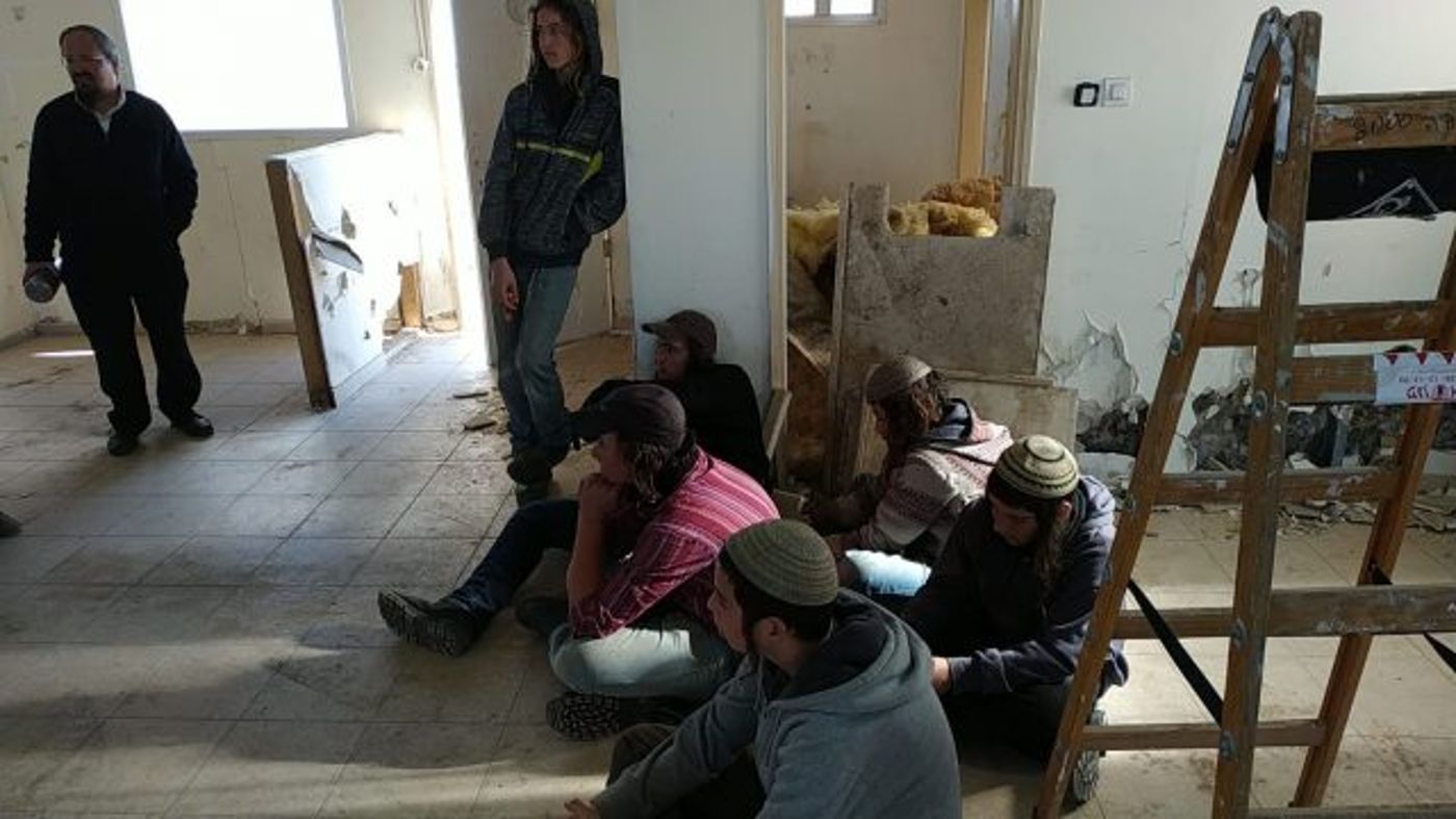 שנתיים לפינוי: עלו והתיישבו הלילה בעמונה