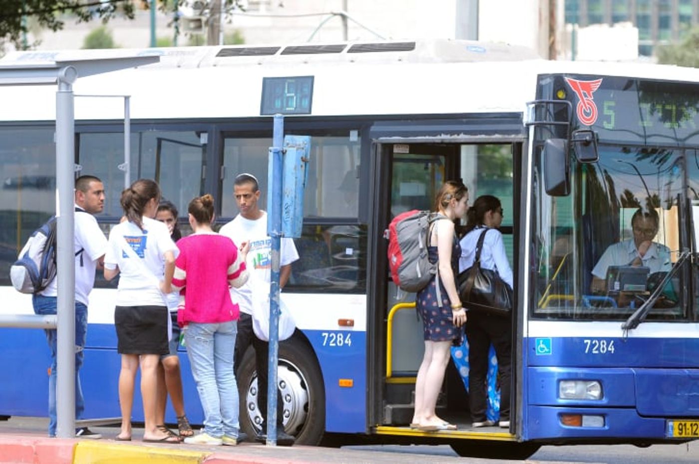 ממחר: אי אפשר להטעין את הרב קו באוטובוס