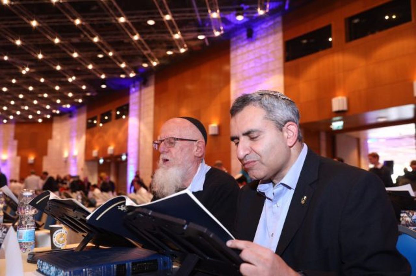 יחד בקדושה: ישיבות ההסדר מסיימים את הש"ס ביום אחד