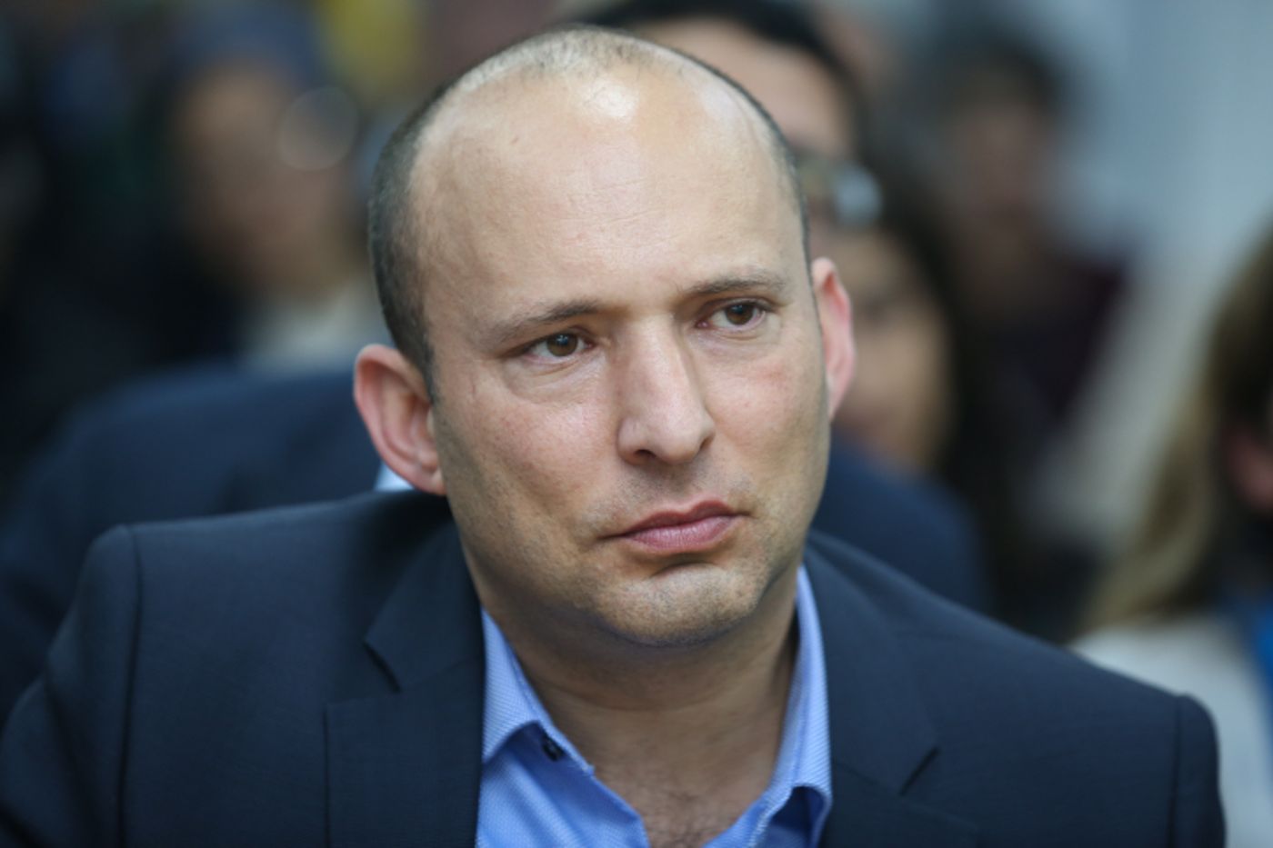 באופן חריג: ועדת הבחירות מגיבה לטענות של בנט