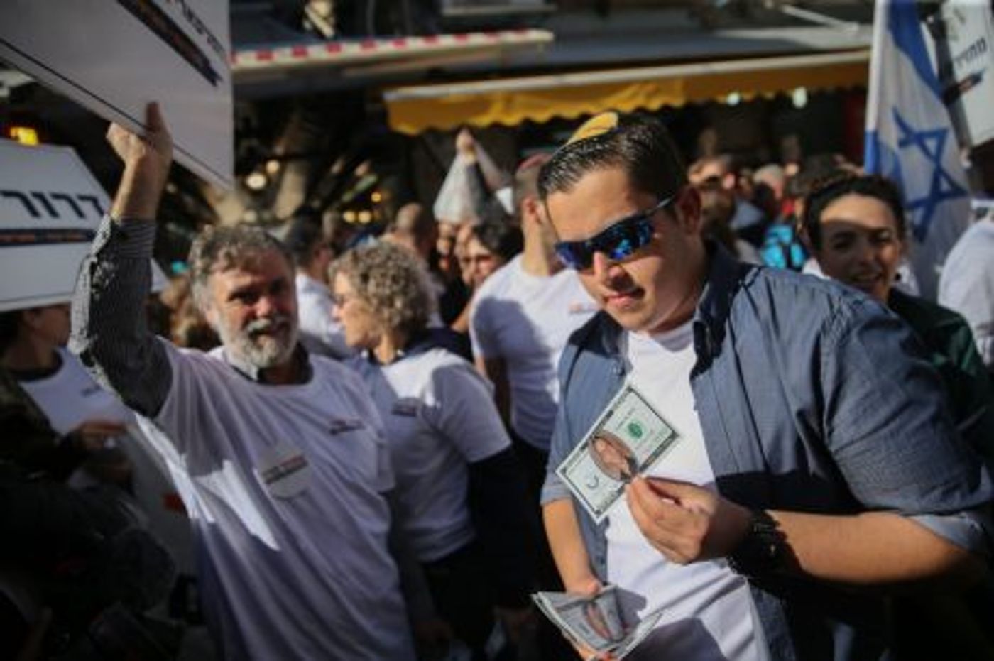מחאת גולדין: "נתניהו מחלק כסף לחמאס בזמן שהבן שלי בשבי"