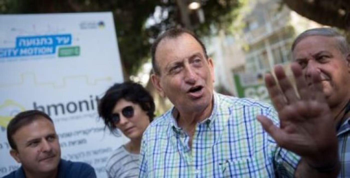 חושבים על פתרונות אירוח בים וביבשה. חולדאי