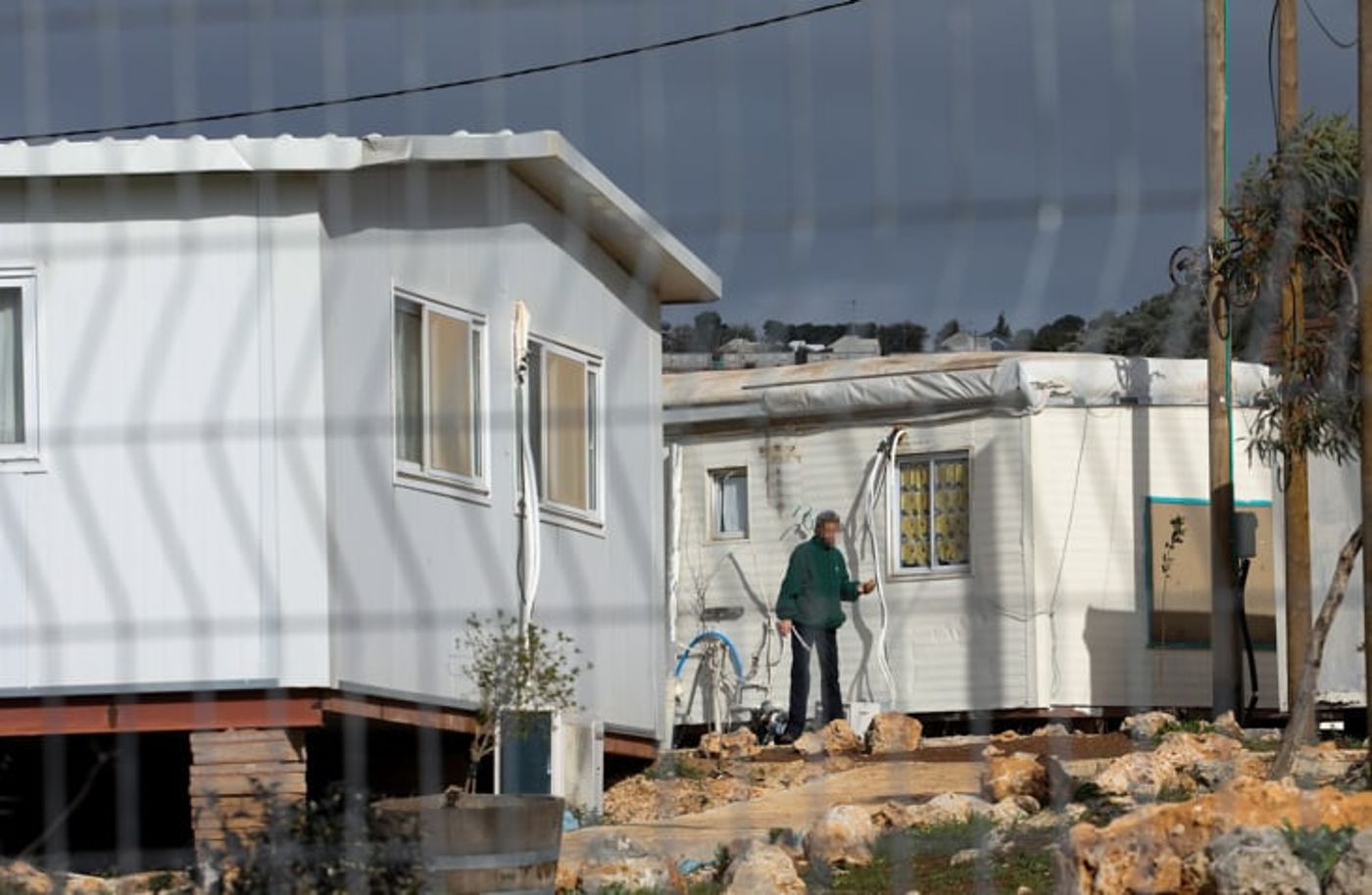 אביו של העצור האחרון בשב"כ: ננצח את הרשע הזה