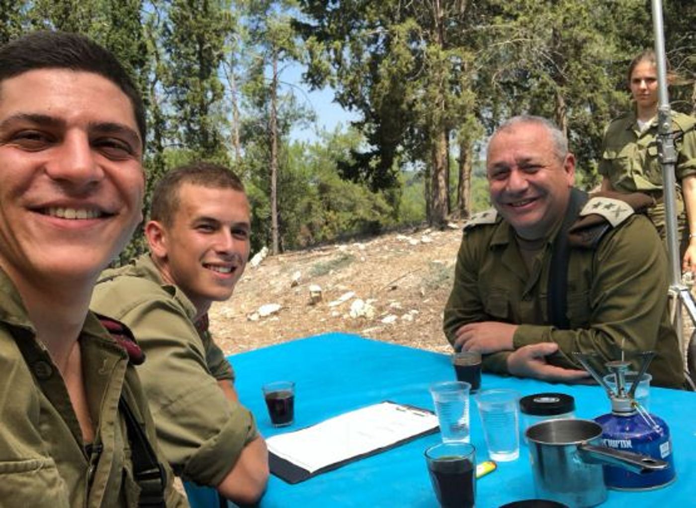 הרמטכ"ל בראיון מיוחד במהלך תרגיל עם לוחמי חטיבת הצנחנים