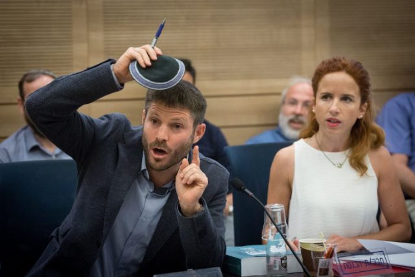 סתיו שפיר נגד סמוטריץ'