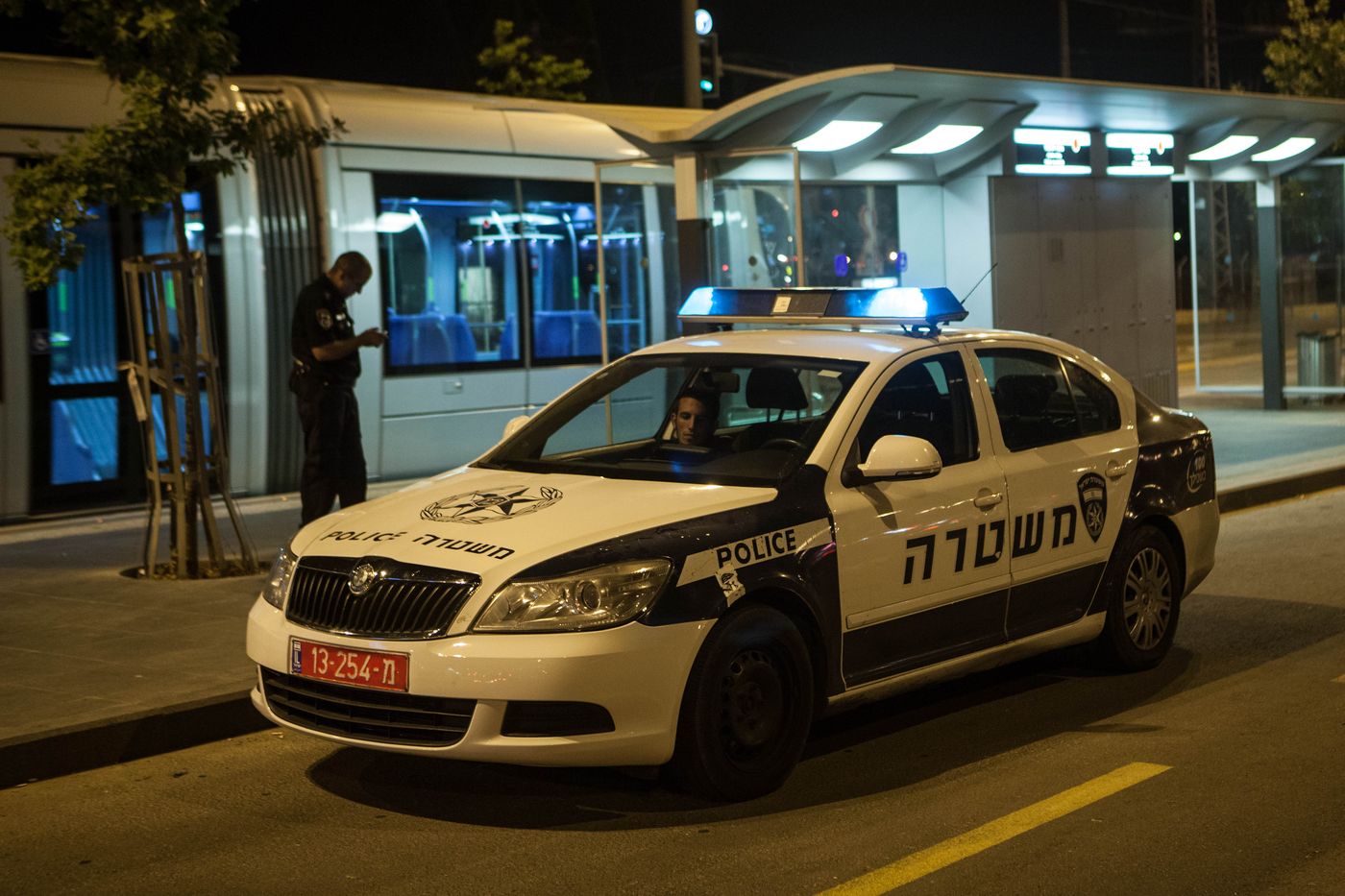 יבנה: חשד כי גבר תקף את אשתו והתאבד