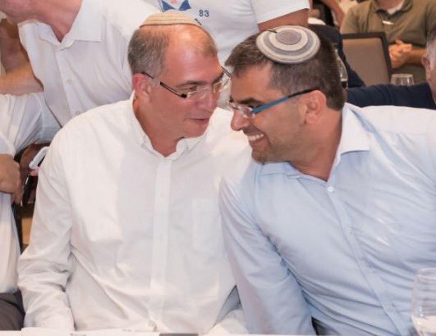 תמה פגישת צוותי הפשרה בין סמוטריץ' לרב רפי פרץ