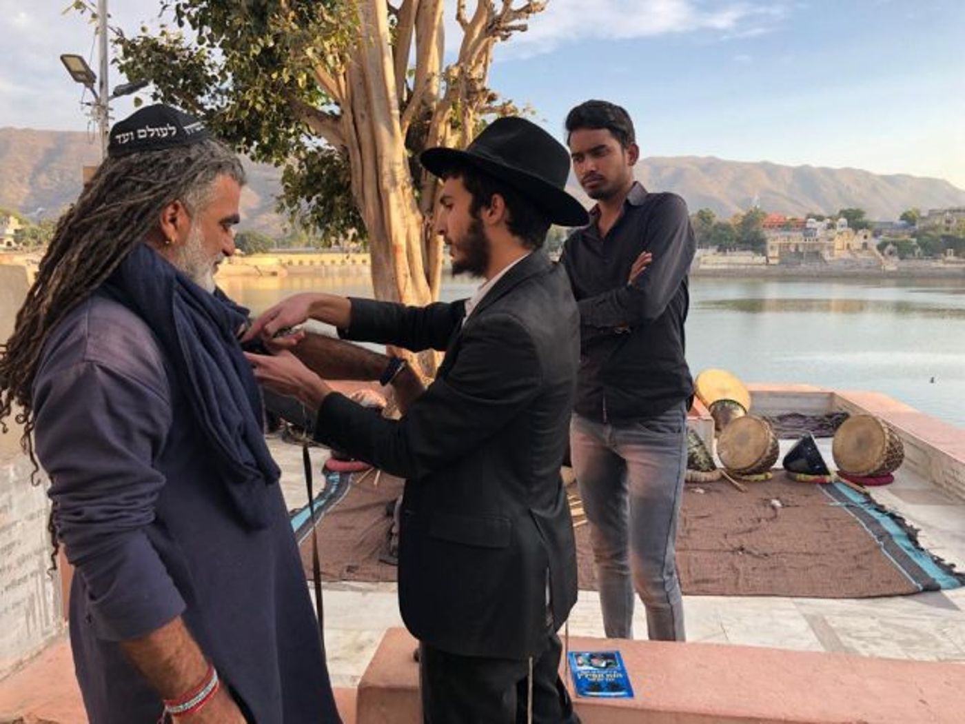 אל תתנו לראסטות להטעות: מוש בן ארי מתחזק בהודו
