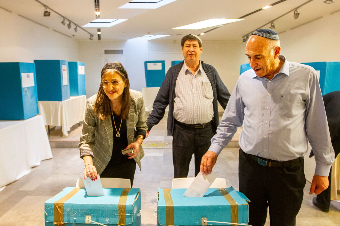 יוגב: "לא אנחנו, זה אתה שמקבל את הטלפון האחרון"