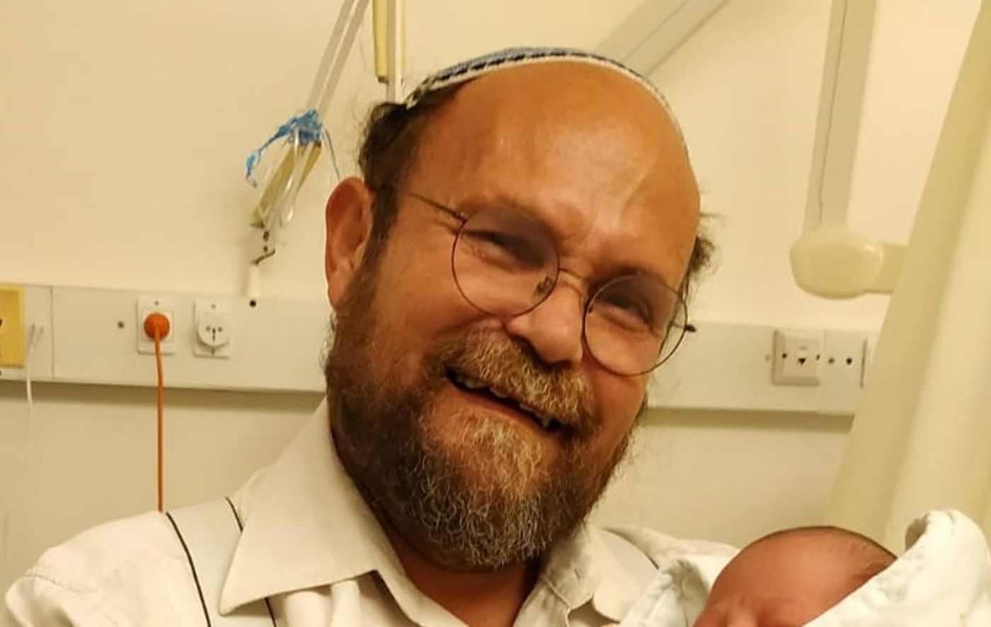 צבועים נמאסתם: מחללי שבת כן, וכהניסטים לא?!