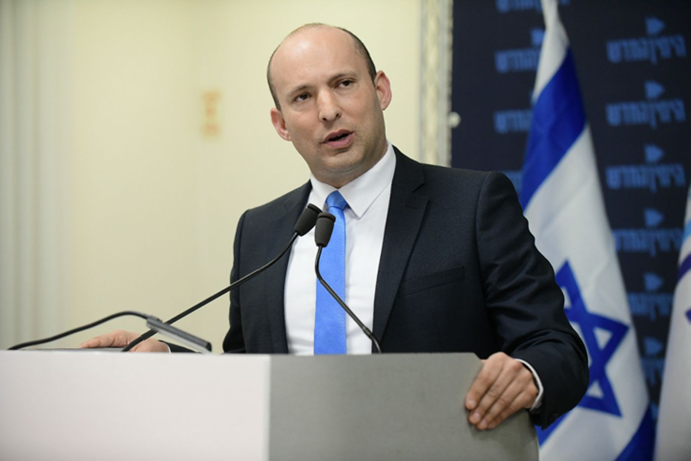 בנט: "חלק גדול מהעם היהודי מתפוגג לנגד עינינו"