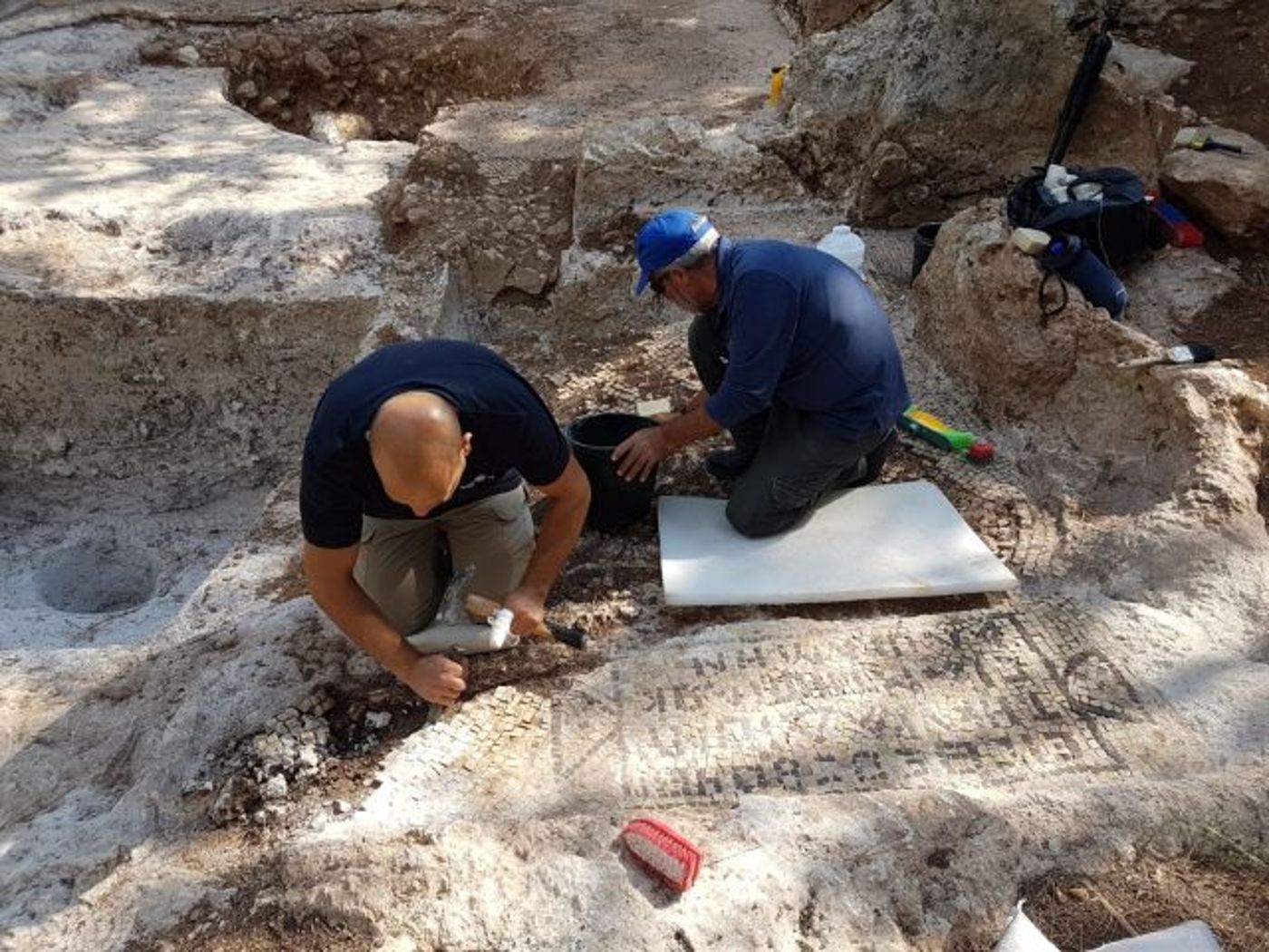 החוקרים מצאו: "רק אלוהים עוזר לנחלה של האדון"