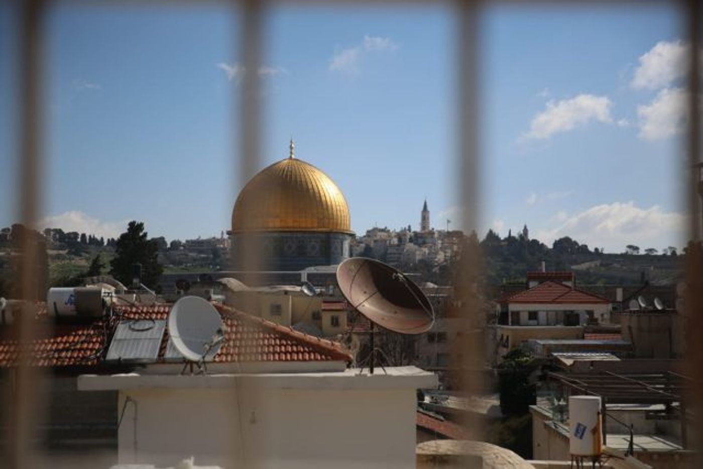 עיר עוטפת אור: גלריית פאר מהעיר העתיקה בירושלים