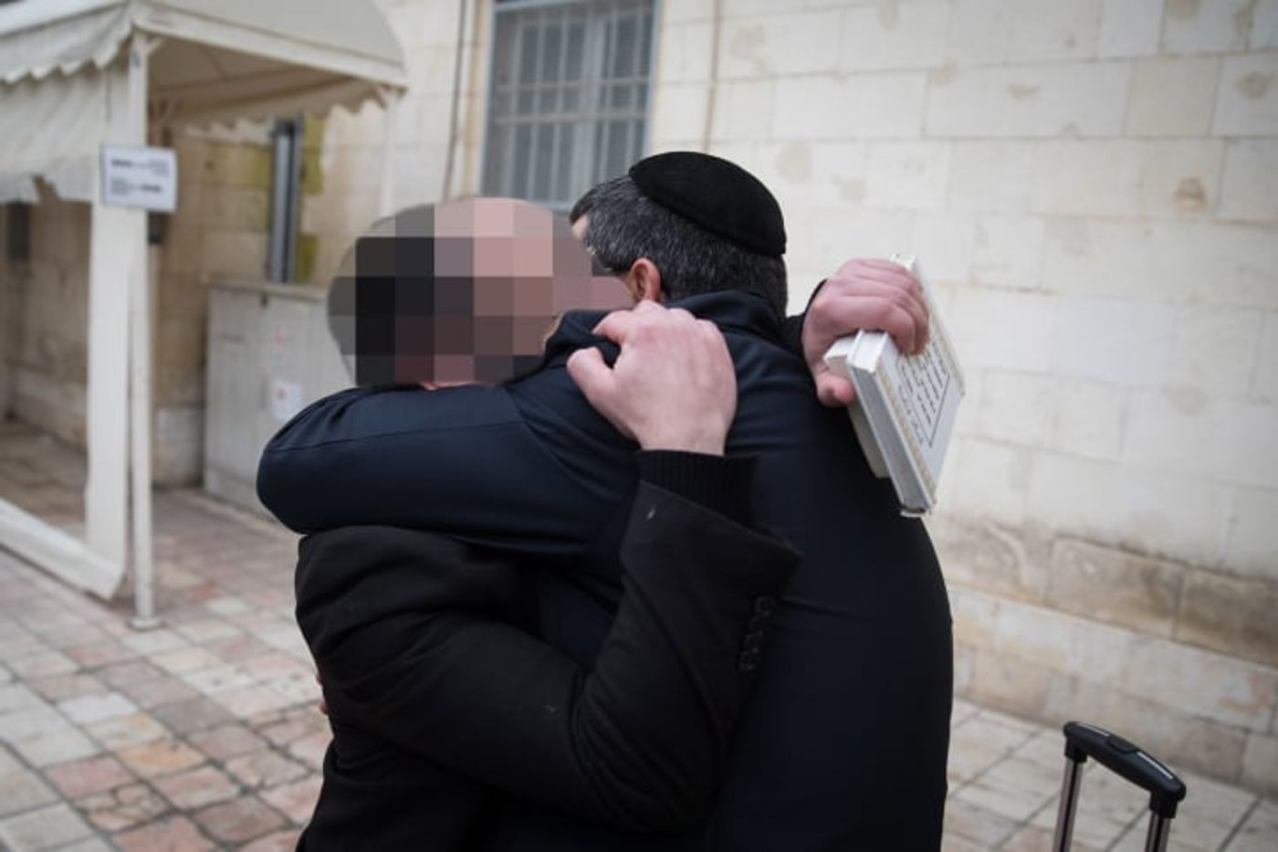 החשוד ברצח קרוביו הזוג  כדורי "הרסו לי את החיים"