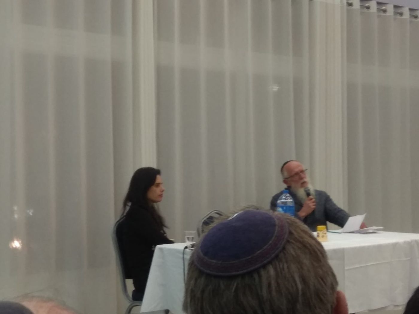 הרב מדן בנוכחות שקד: "עדיף להצביע לבית היהודי"