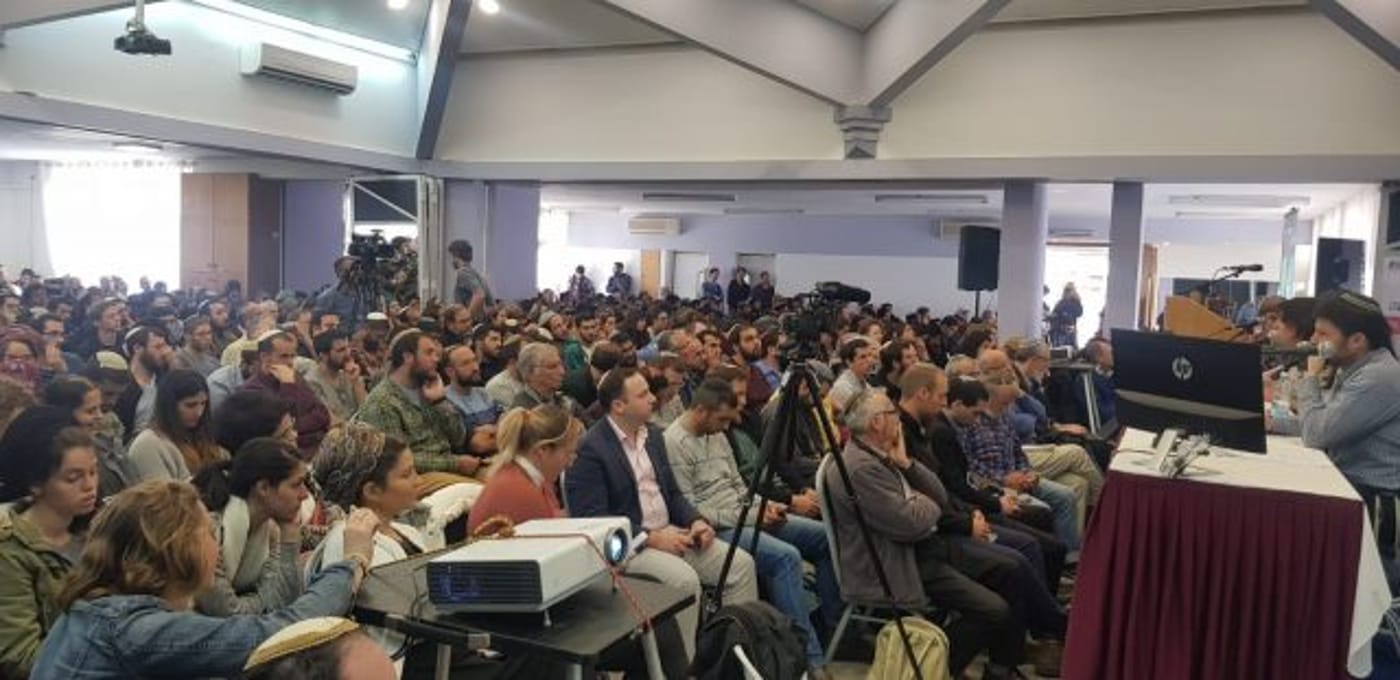 "נתקן את תחלואי הרבנות הראשית, לא נחליף בצהר"