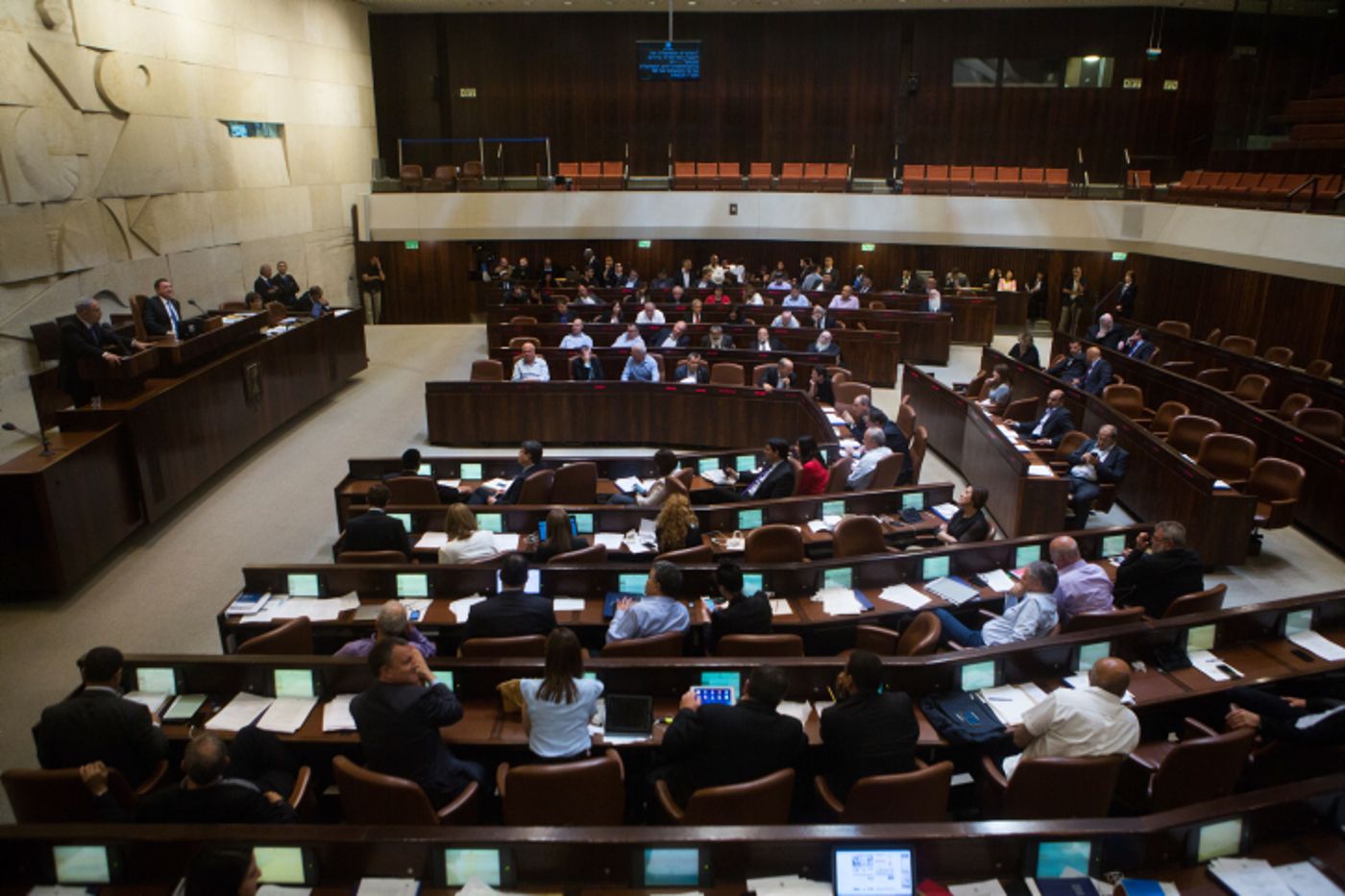חשד: ח"כ ניסה לשבש חקירה נגד רב בכיר