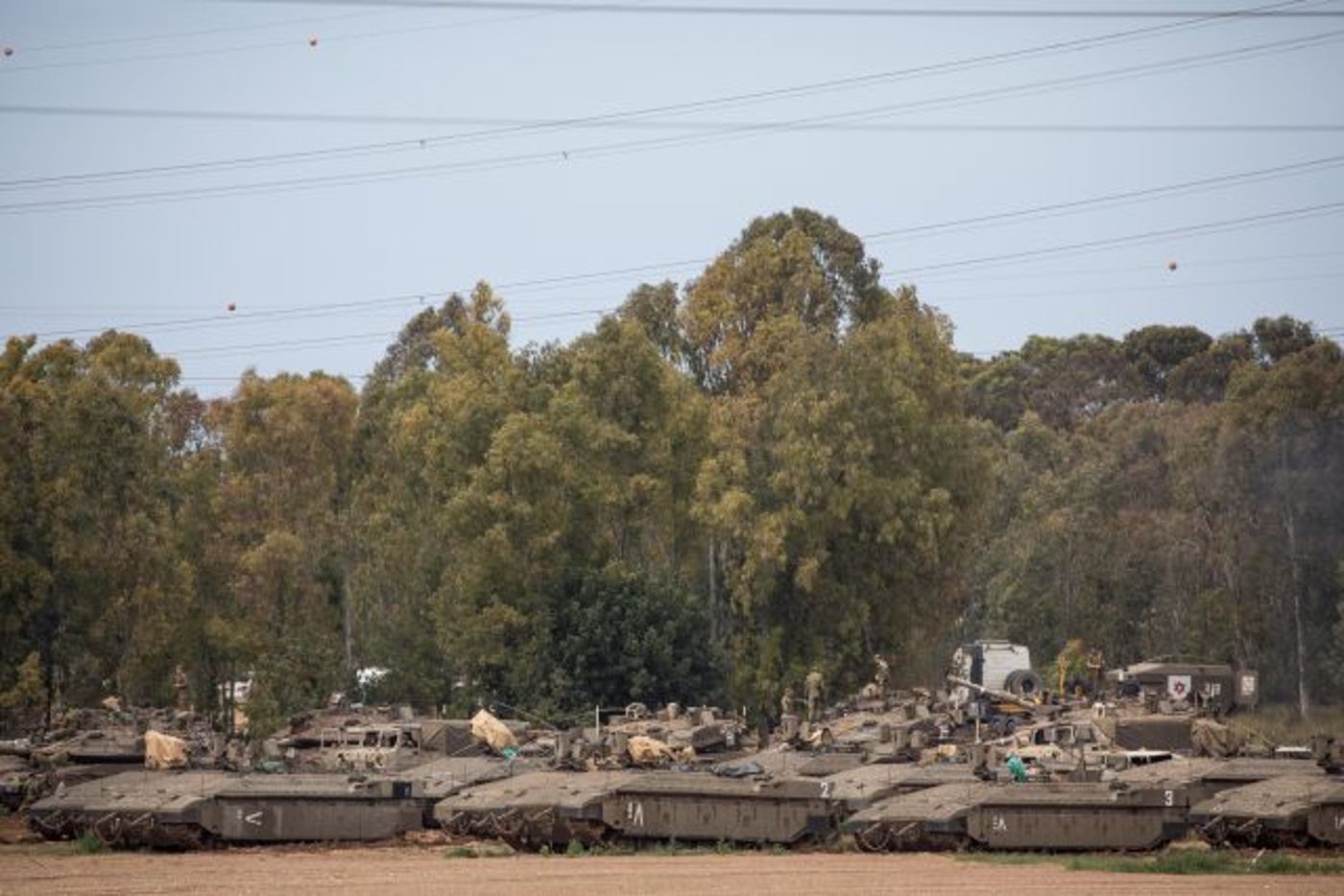 עשרות טנקים בשטחי הכינוס