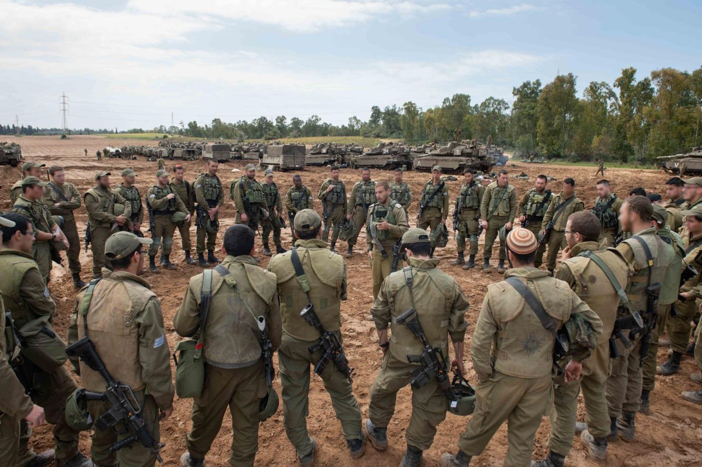 צה"ל נערך לתקיפה; בעוטף עזה חוזרים לשגרה