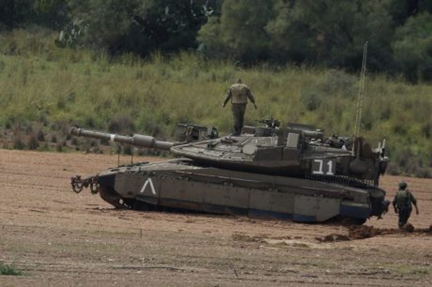 גלריה: הדרום חוזר לשגרה, צה"ל נערך לתקיפה
