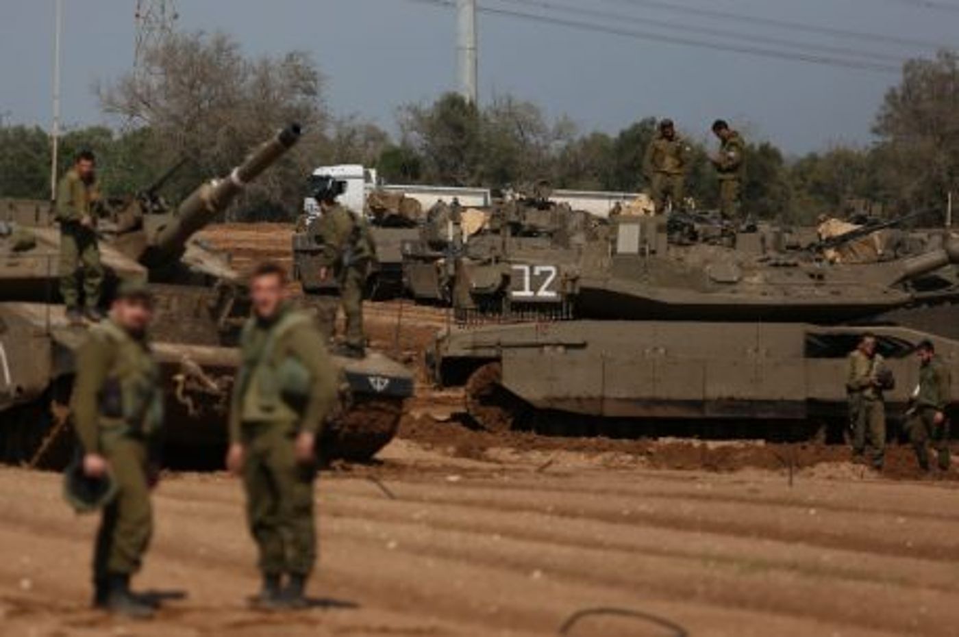 גלריה: הדרום חוזר לשגרה, צה"ל נערך לתקיפה