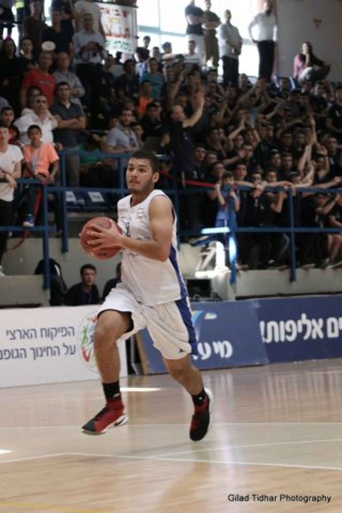 ליגת חמ״ד סל: הימלפרב עם הכתר אחרי מהפך