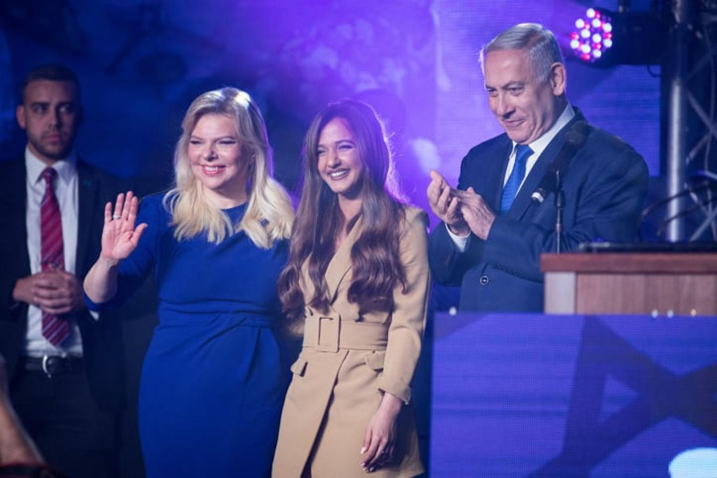 מטורף: זה הסכום שעדן בן זקן קיבלה כדי לשיר לנתניהו