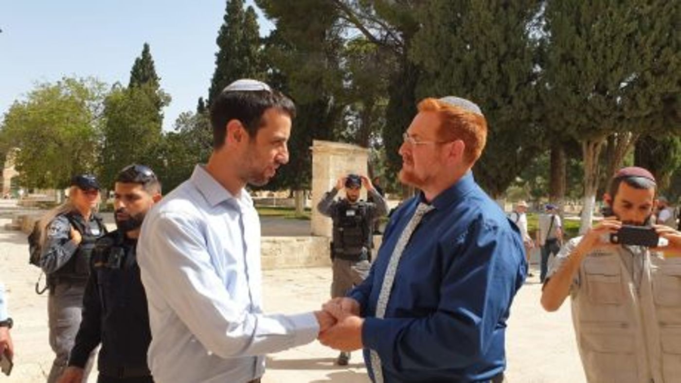 לפני ההשבעה: הח"כ הסרוג אריאל קלנר עלה להר הבית