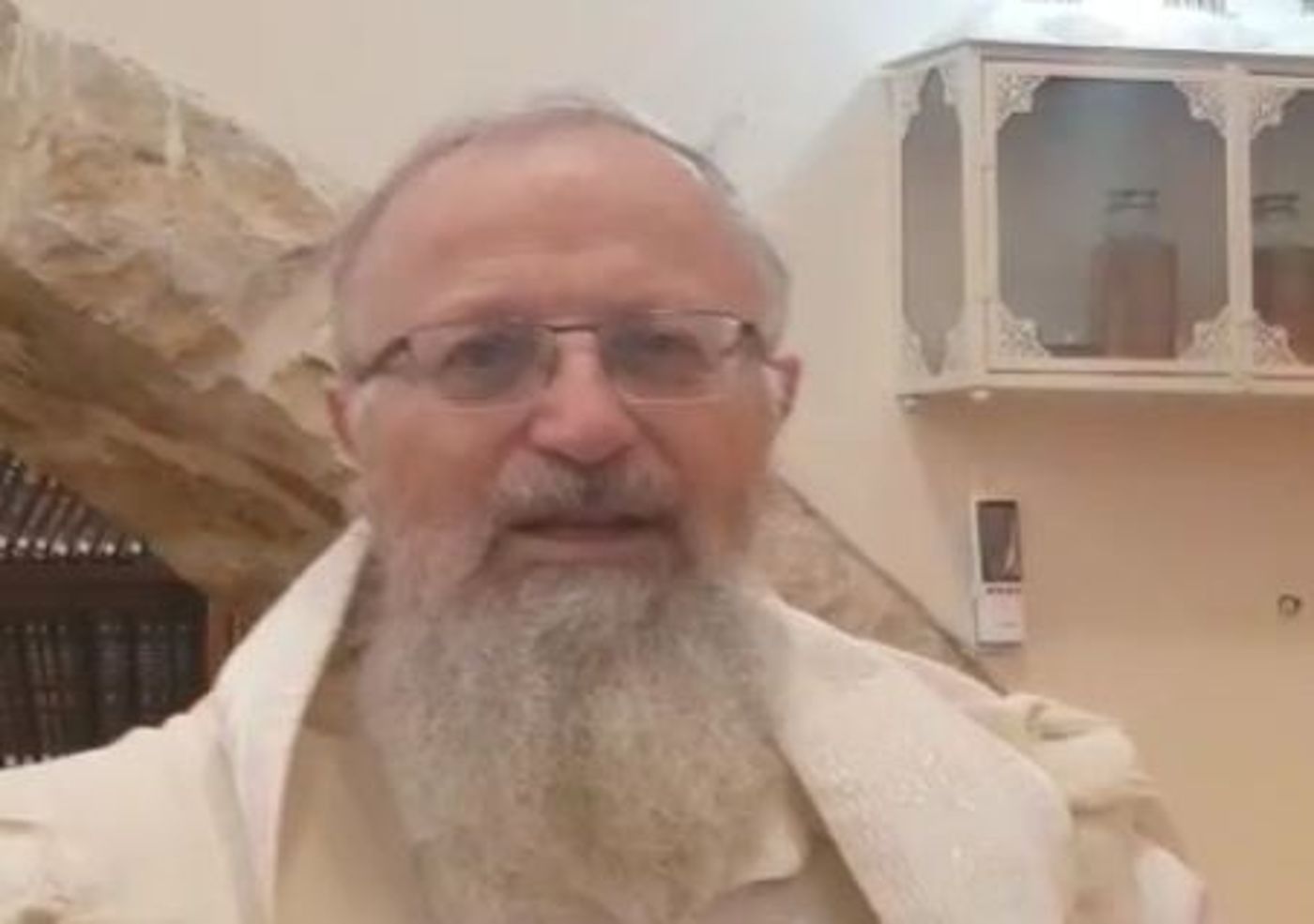 הרב אליהו לנתניהו: אין שום ערכיות בלרחם על אכזרים