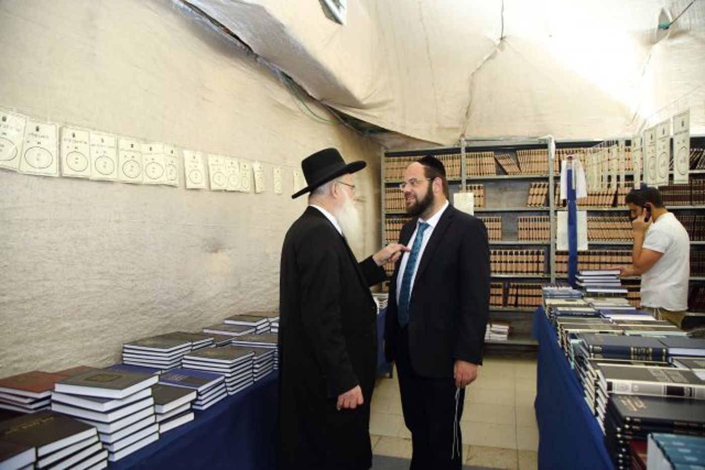 שיא ביריד הספרים: מעל 17,000 מבקרים