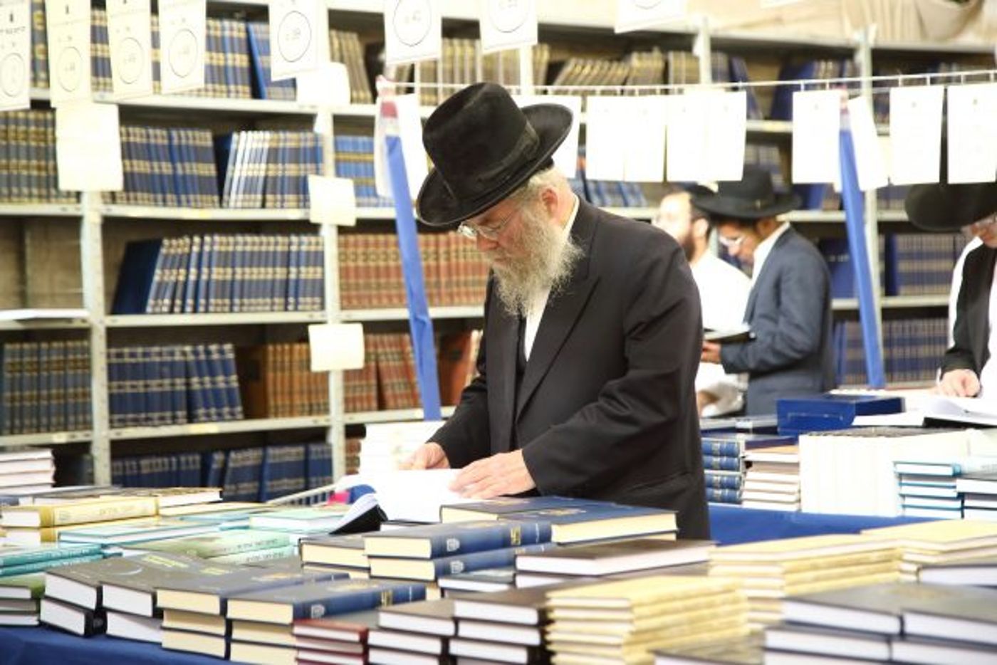 שיא ביריד הספרים: מעל 17,000 מבקרים