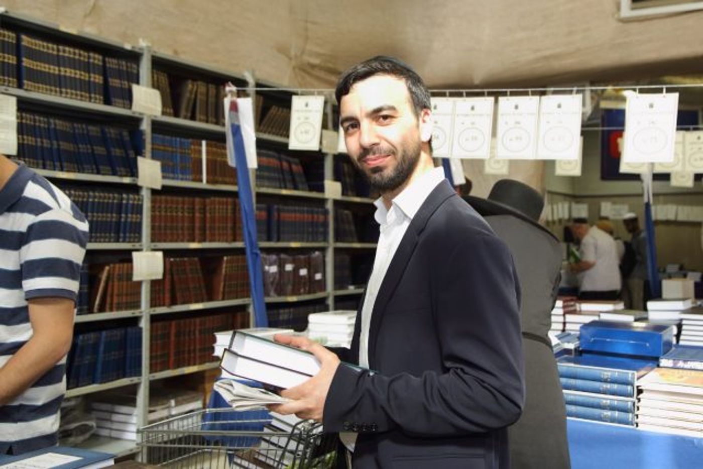 שיא ביריד הספרים: מעל 17,000 מבקרים