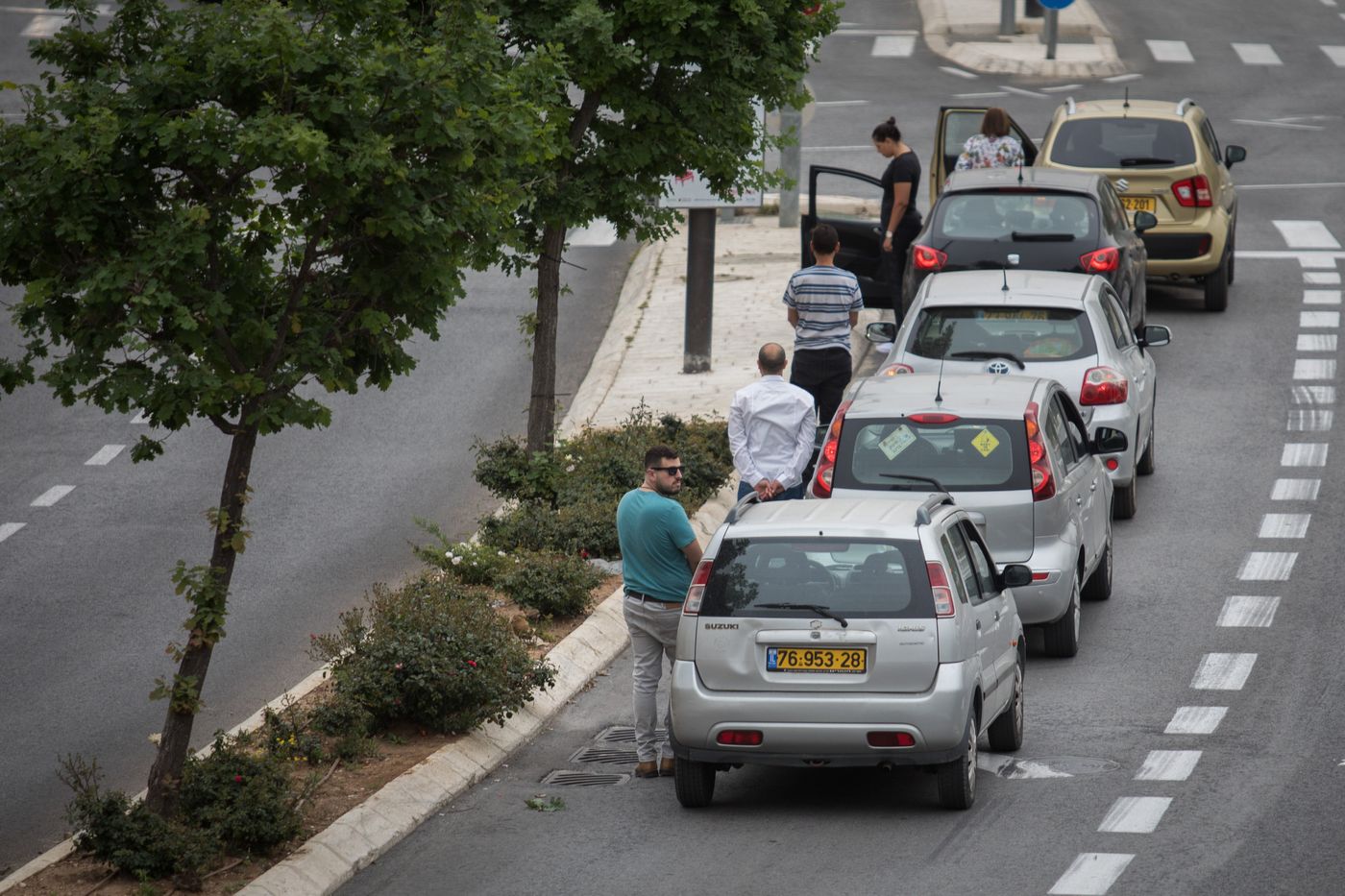 הרב וולנסקי: בזמן הצפירה, אל תגיד משניות או תהילים