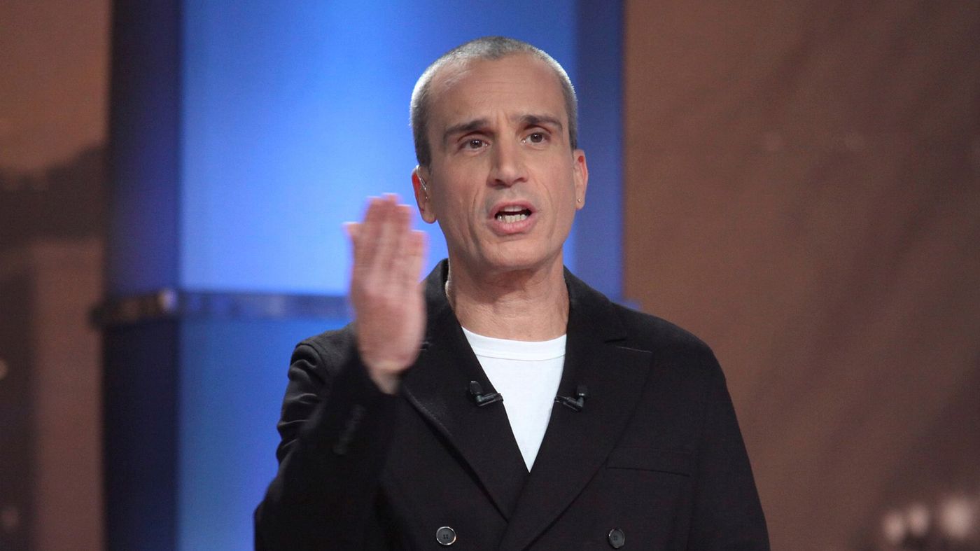 אברי גלעד מתנצל: "הקרדיט נלקח שלא בדין, סליחה"