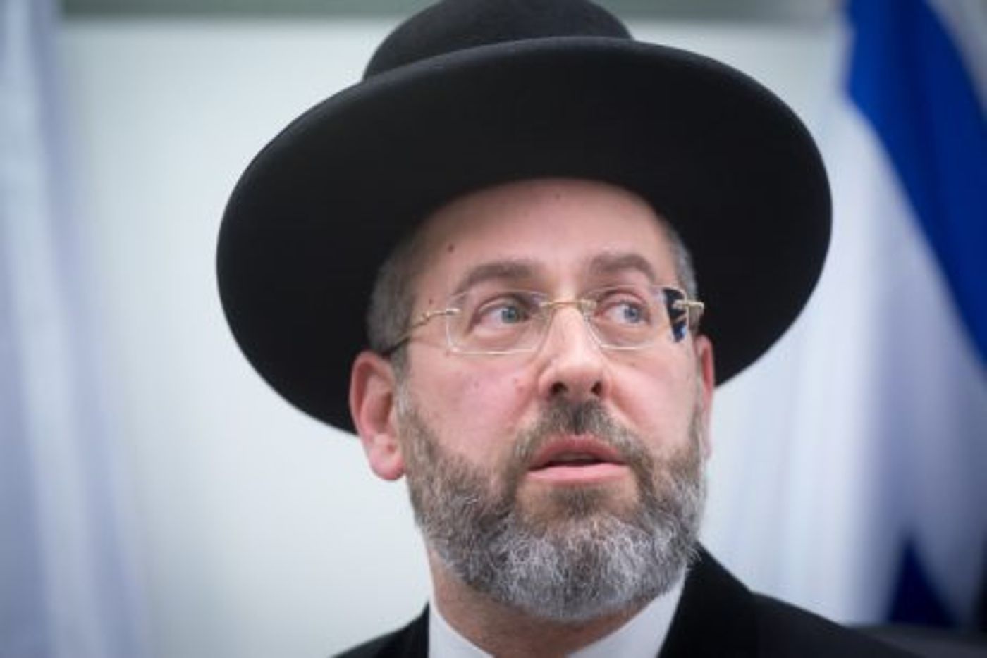 הרב לאו: "להוסיף עוד 20 דקות בשבת הקרובה"