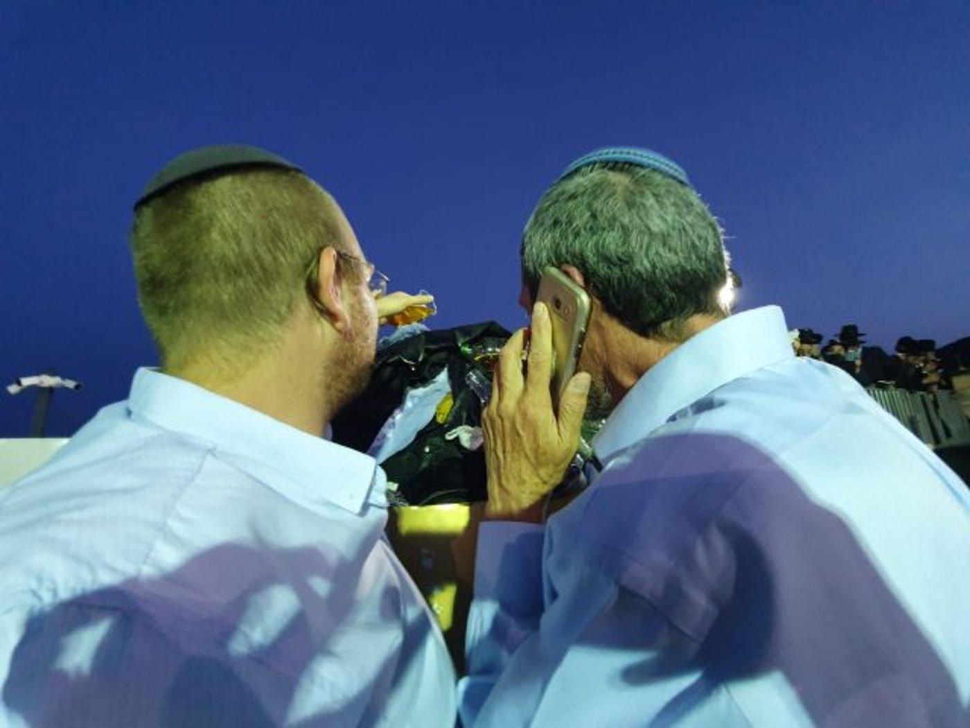 הרב רפי שם שמן בהדלקת חסידות בויאן