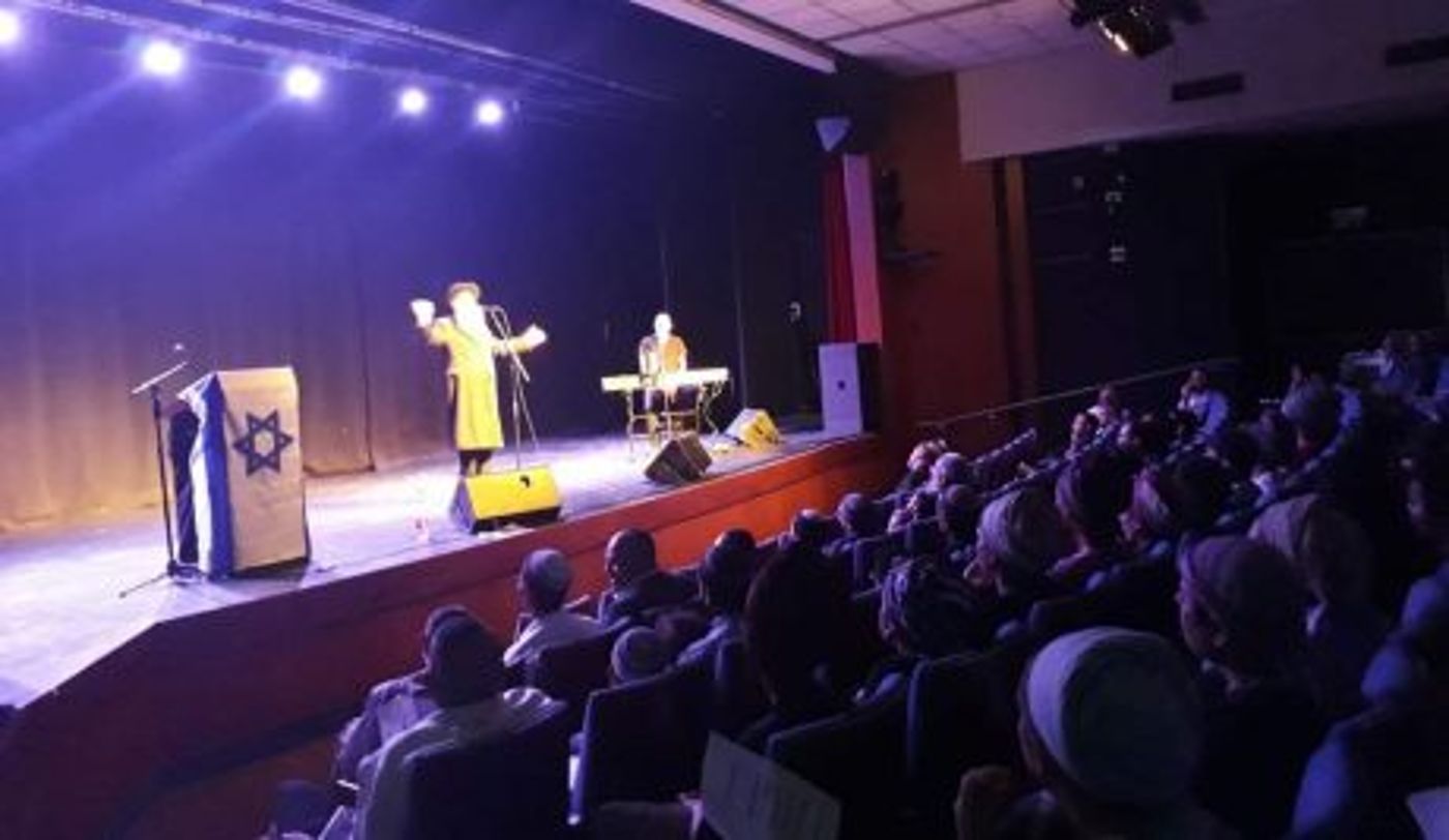 שולי רנד הופיע בשדרות: מעריץ אתכם