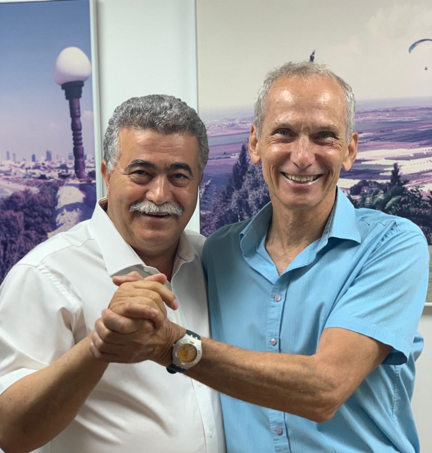 בר-לב: "פרץ יכול להסתכל לנתניהו בלבן של העיניים"