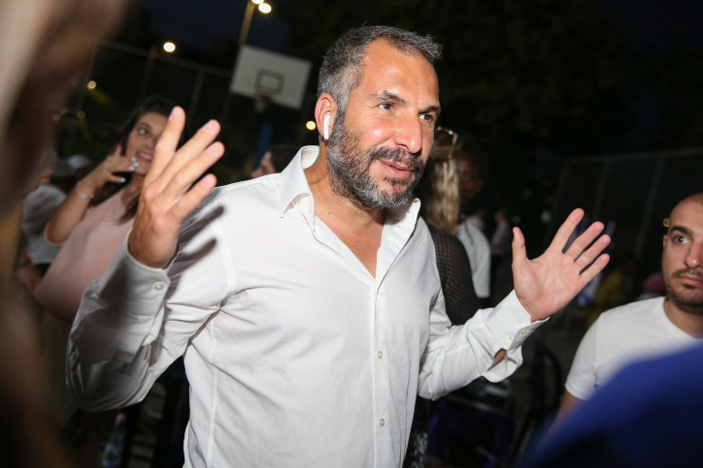 הזדמנות אחרונה: רון קובי יקבל הארכה להעביר תקציב
