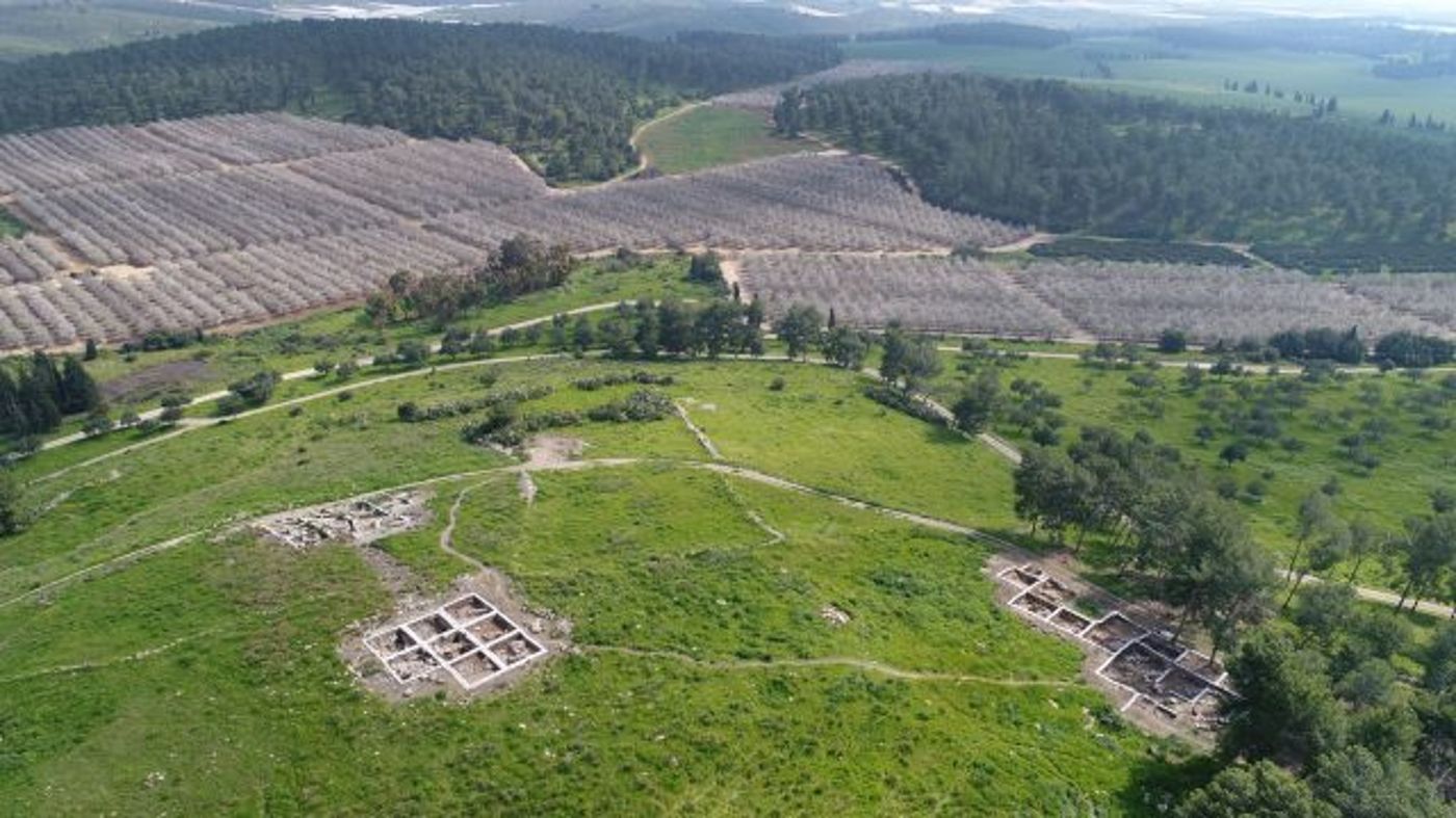 החפירה הארכיאולוגית בצקלג (צילום אוירי: רשות העתיקות)