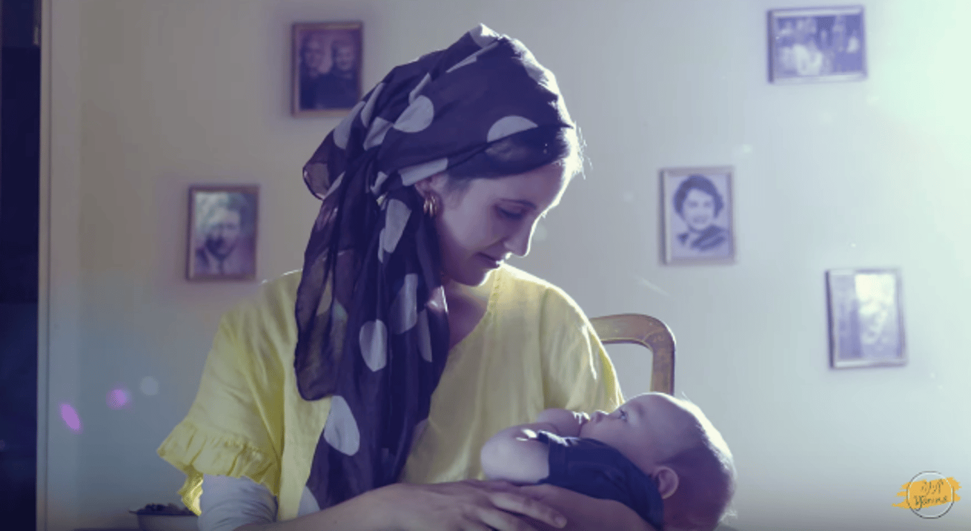 על הלידה והמוות: יונינה חוזרים בקליפ חדש ומרגש