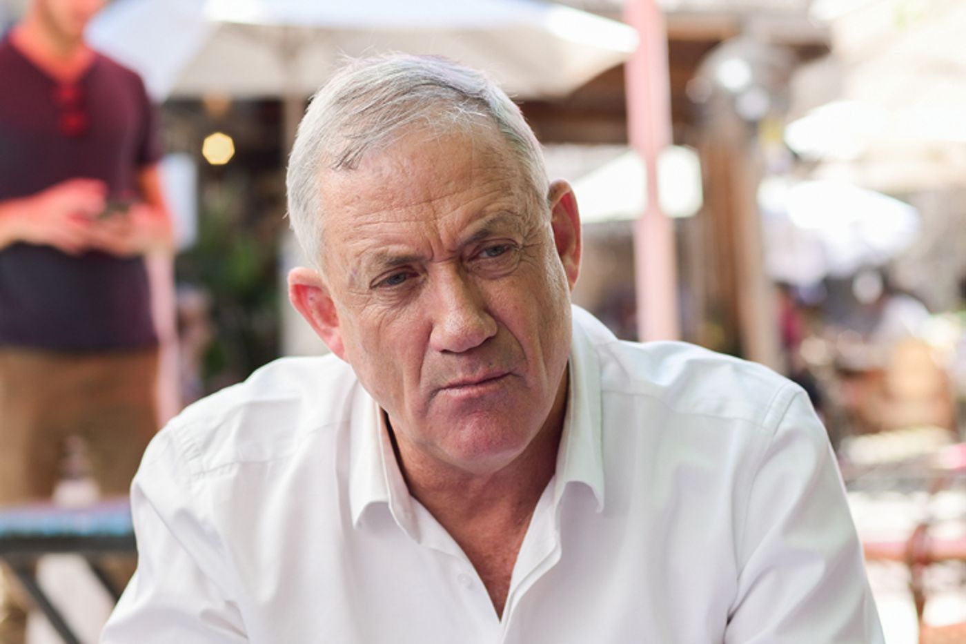 גנץ מגן על הרב פרץ: "אוהב אותו, אך זו סטייה חמורה"