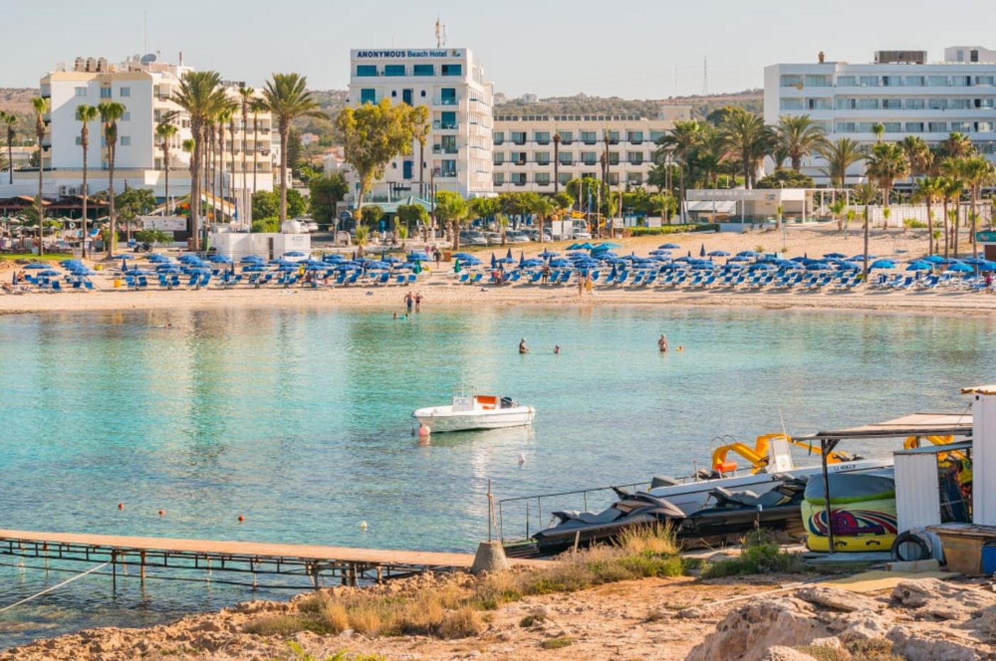 חקירת האונס בקפריסין: 9 מהחשודים מכחישים קשר