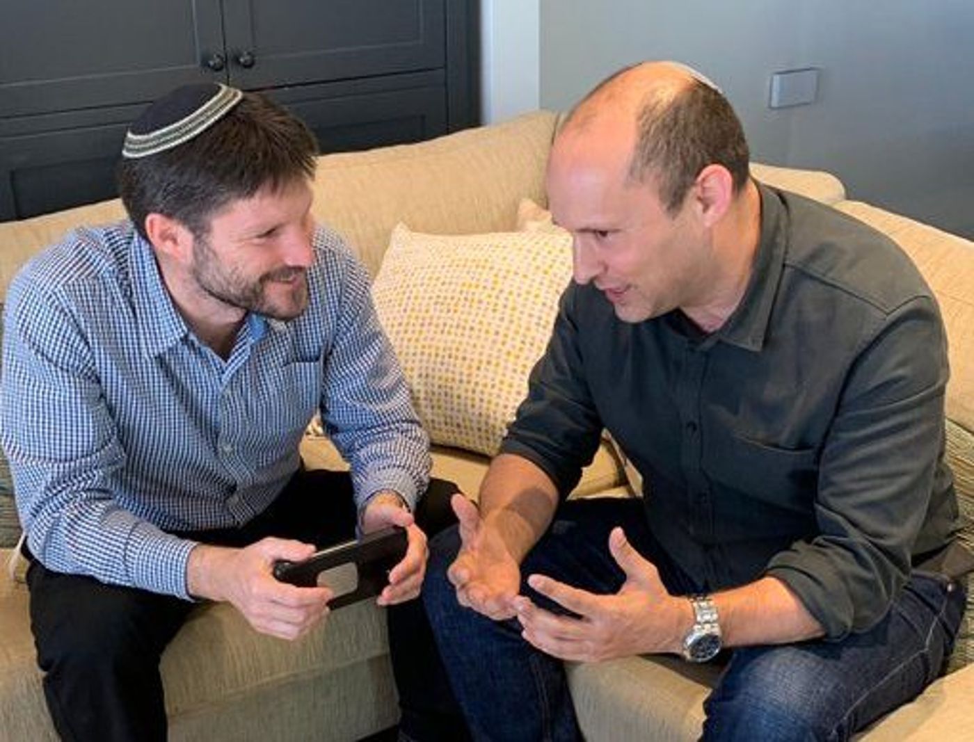 לפני שמסתערים החוצה, תדאגו קודם כל לשלום בית