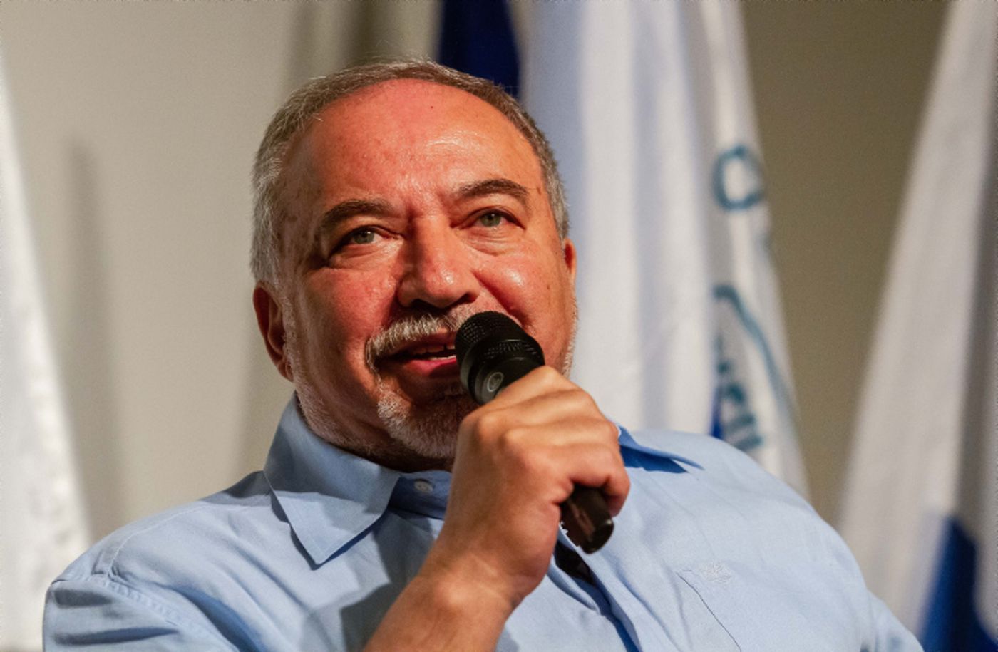 ליברמן מאשים את נתניהו: "העם לא יסלח לו"
