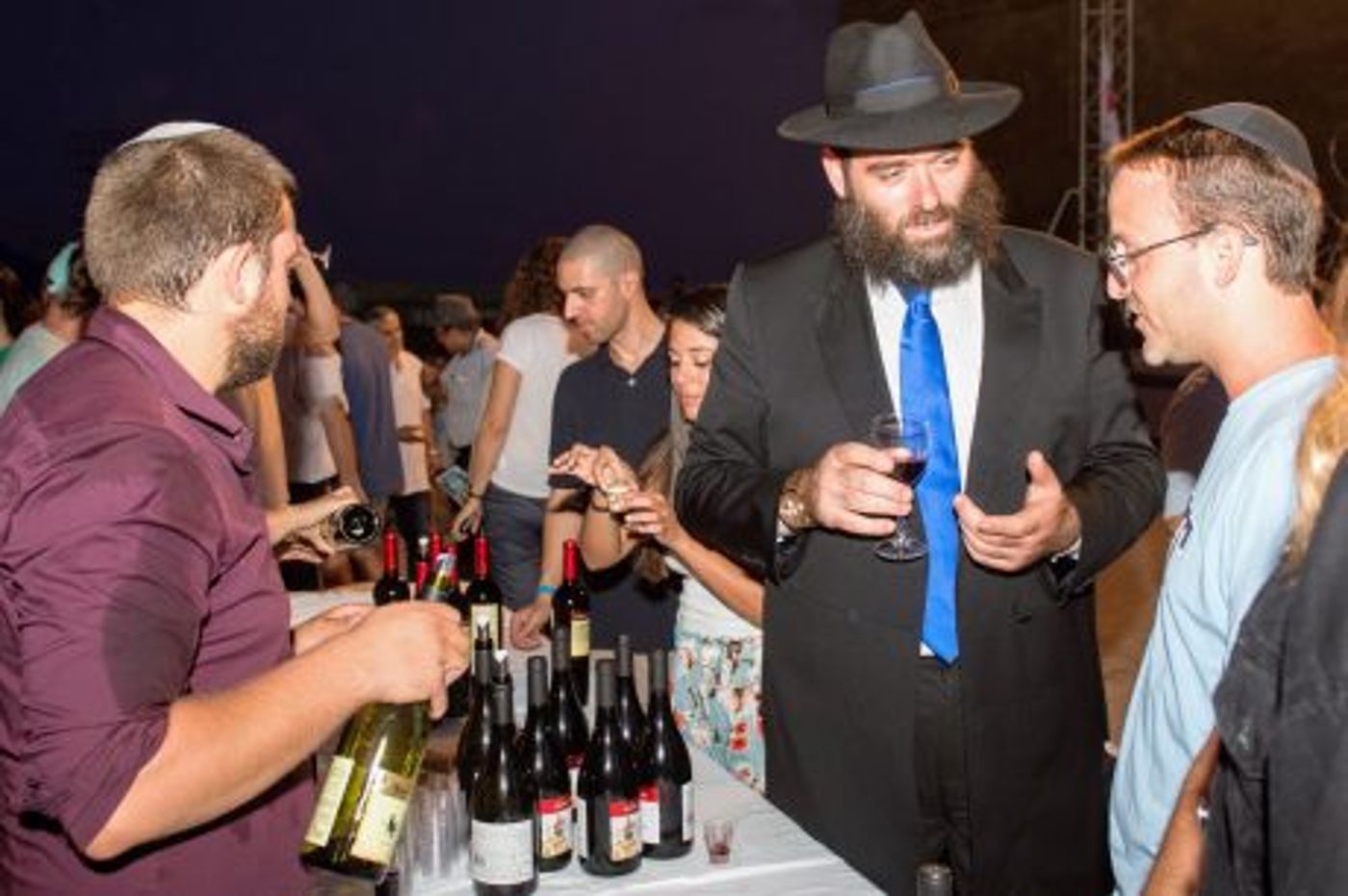 במטוס פרטי לקפריסין: ישי ריבו בפסטיבל ההיסטורי