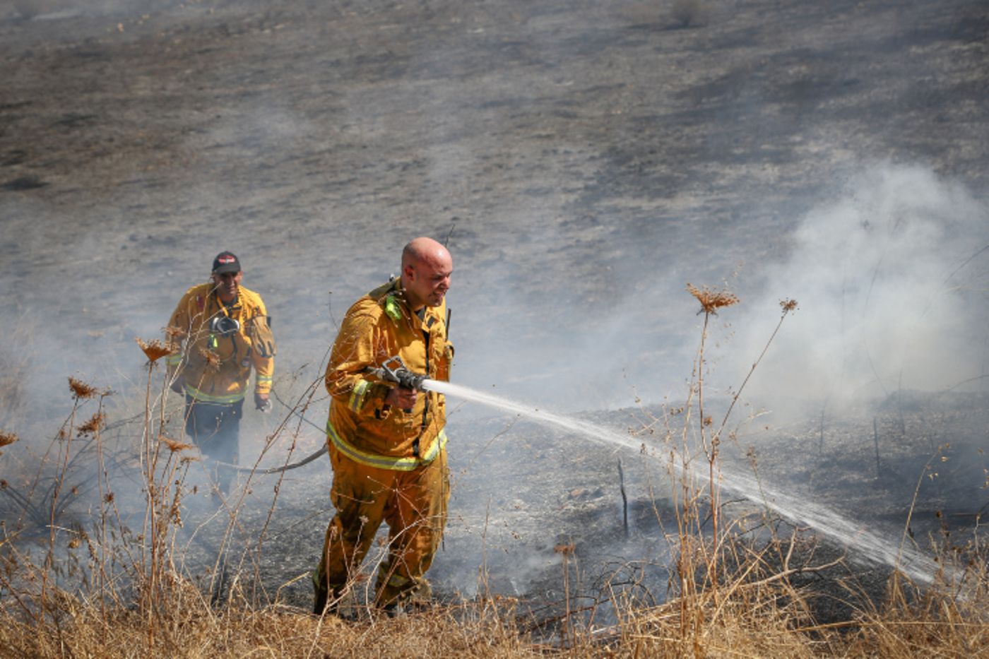שריפה בבית שמש: קו הבתים הראשון פונה