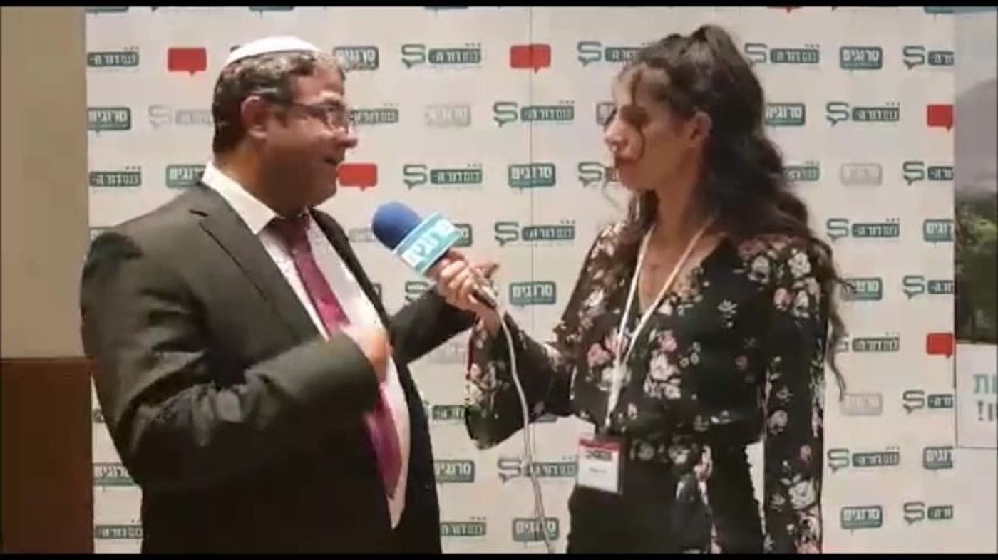"פספסתם זמר": איתמר בן גביר מציג יכולות מוזיקליות. צפו